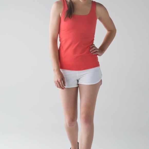 Lululemon rise and flow tank - Picture 5 of 7